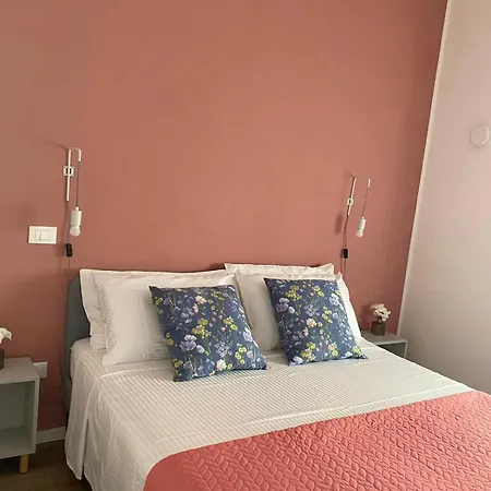 Soria Home-a Due Passi Da Centro E Mare Апартаменты *