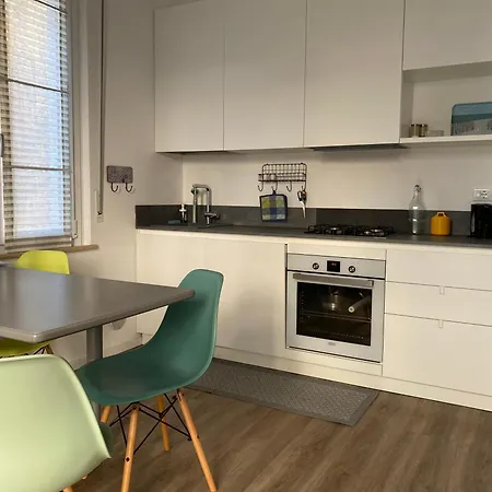 Soria Home-a Due Passi Da Centro E Mare Пезаро