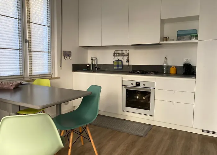 Soria Home-a Due Passi Da Centro E Mare פסארו